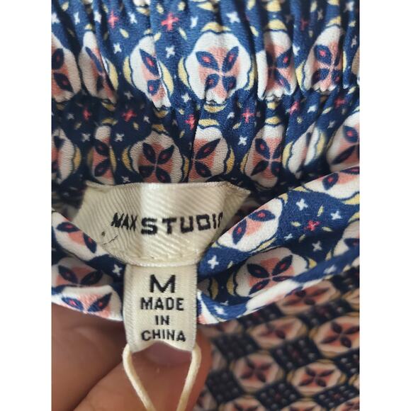 Max Studio Blue Patterned Crepe Wide Leg Pants, NWT, Medium - Picture 5 of 6